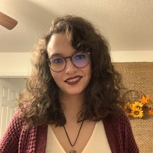 Meet your Posher, Keili